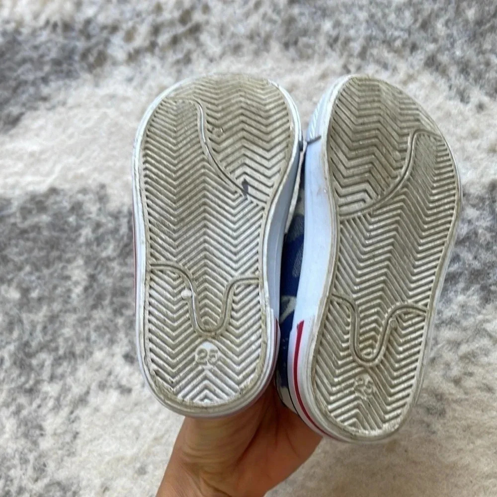 Kids Sneakers - Picture 7 of 7